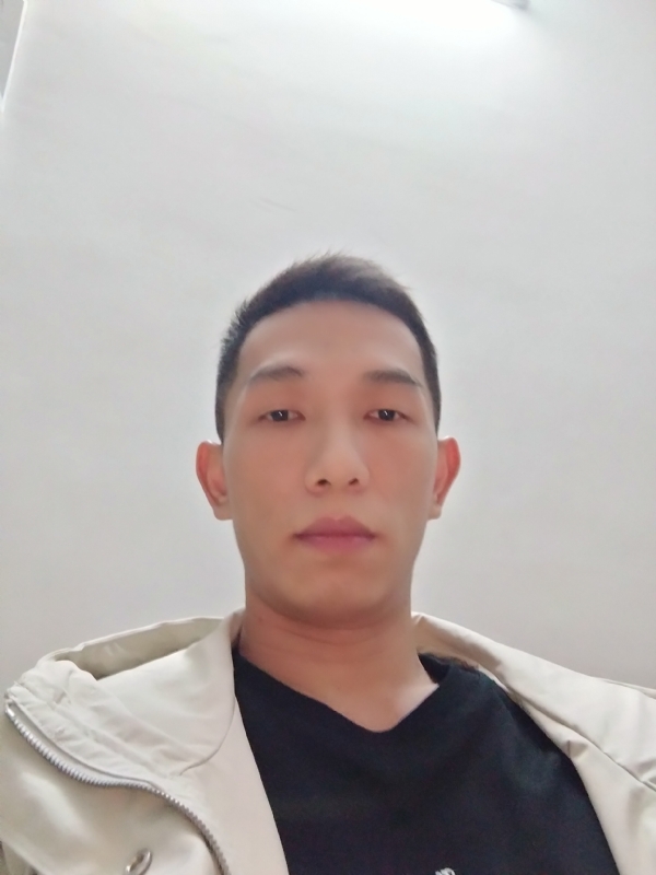 鬼迷心窍的第一张照片--贵港相亲服务中心