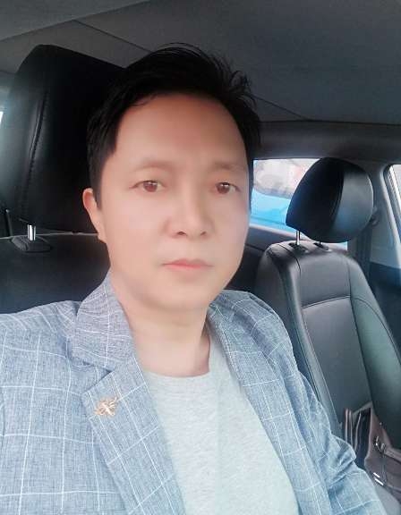 深蓝的第二张照片--贵港相亲服务中心