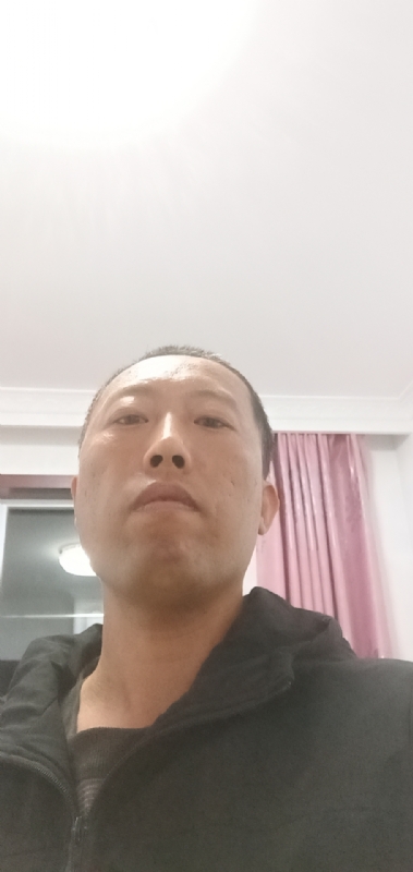 月上云端的第一张照片--贵港相亲服务中心