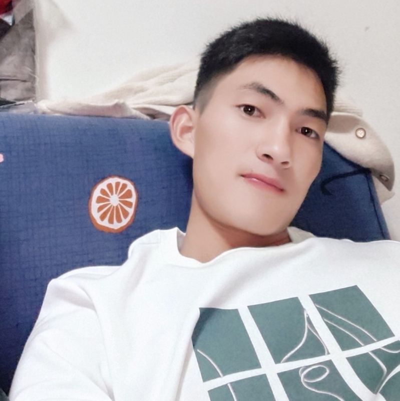 小袁的第一张照片--贵港相亲服务中心