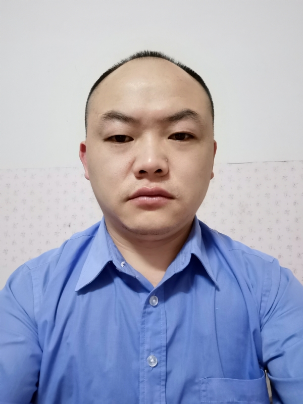 与子携老的第一张照片--贵港相亲服务中心