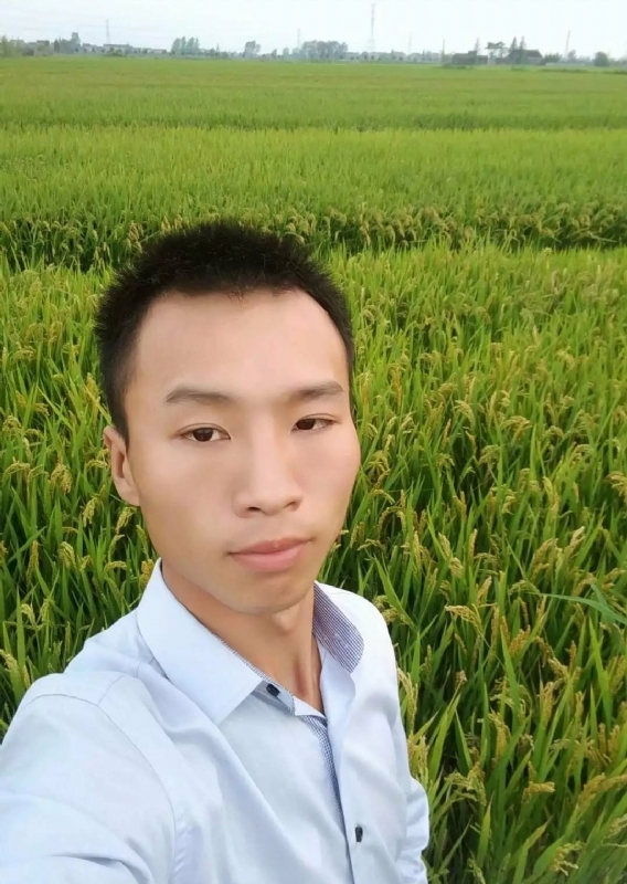 等待远方的你的第一张照片--贵港相亲服务中心