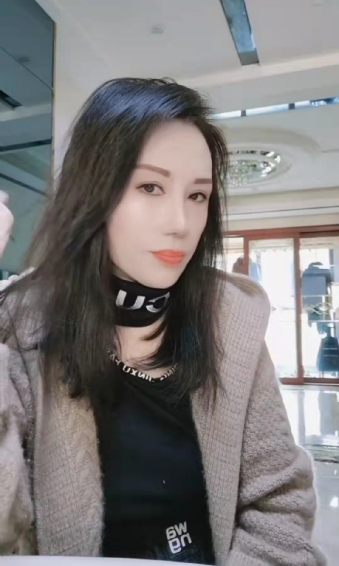 阿莲的第一张照片--贵港相亲服务中心