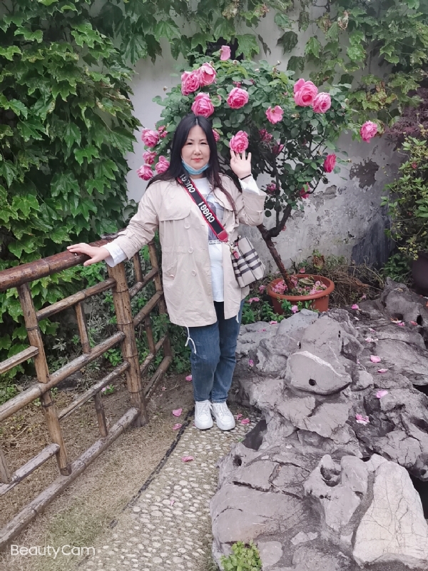 乖乖一女的第三张照片--贵港相亲服务中心