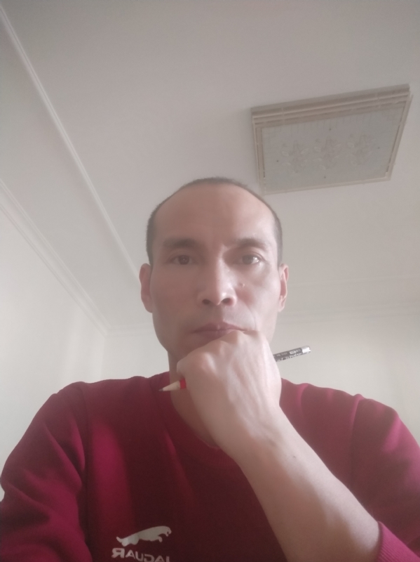 左边的第一张照片--贵港相亲服务中心