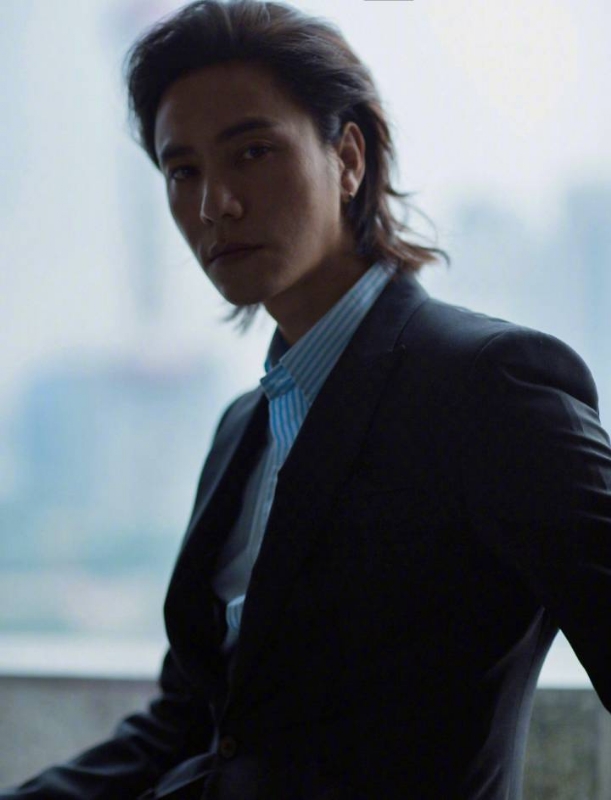 李嘉廷的第三张照片--贵港相亲服务中心