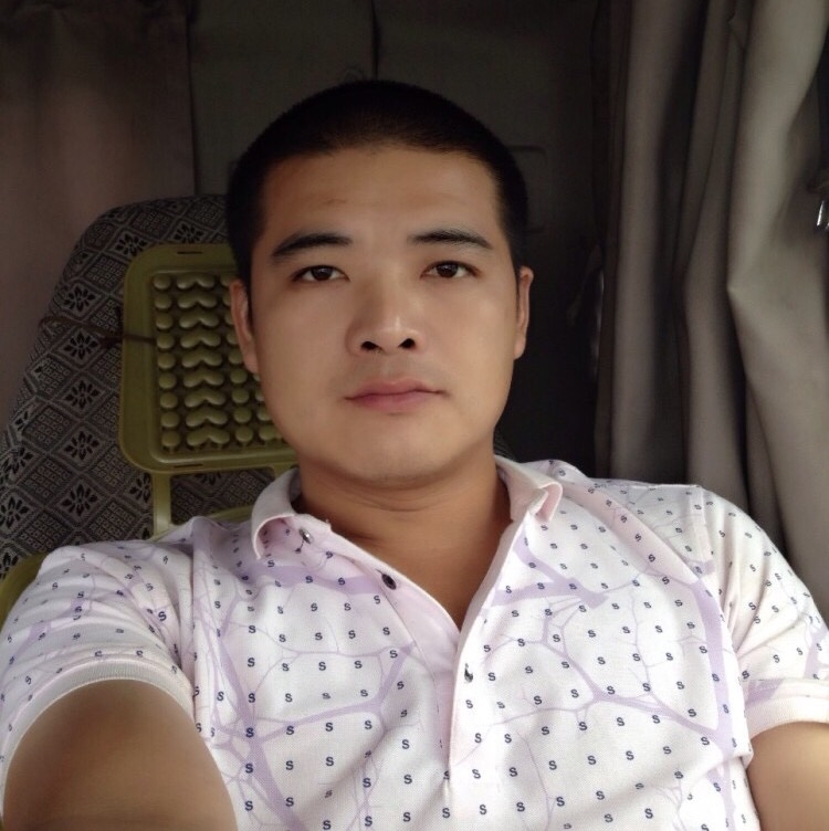 逍遥驾车人的第一张照片--贵港相亲服务中心