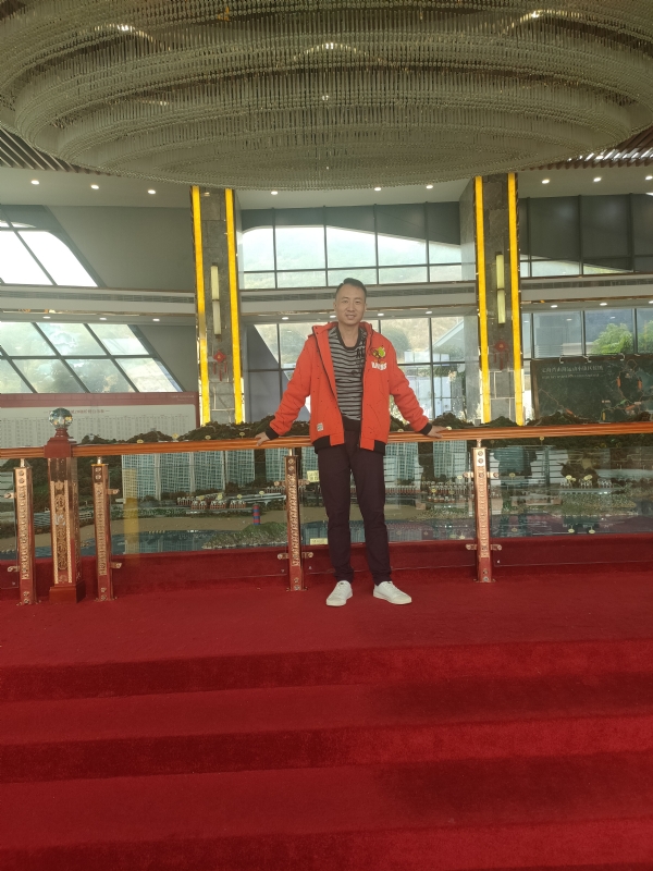 大飞的第一张照片--贵港相亲服务中心