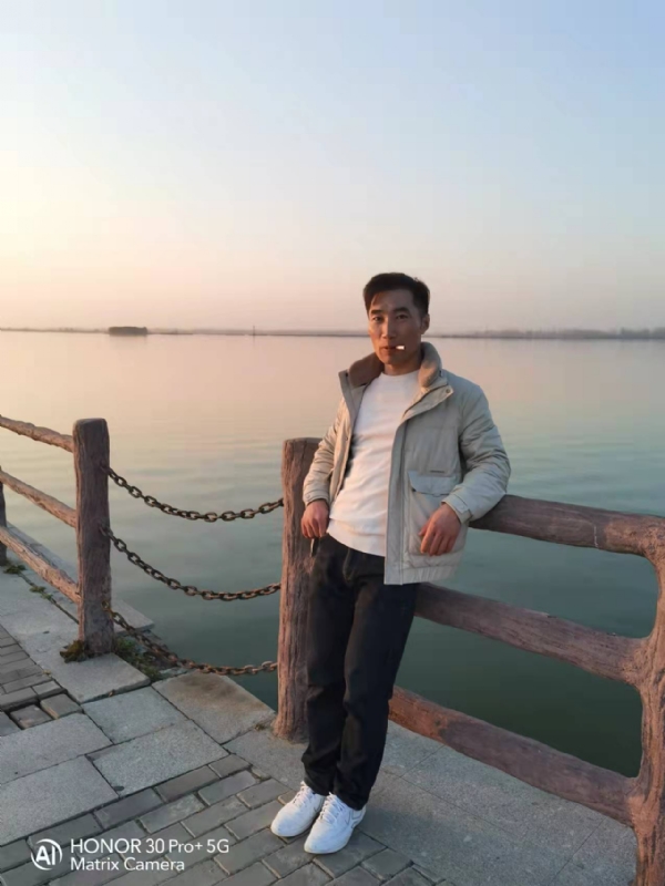 望月兔的第一张照片--贵港相亲服务中心