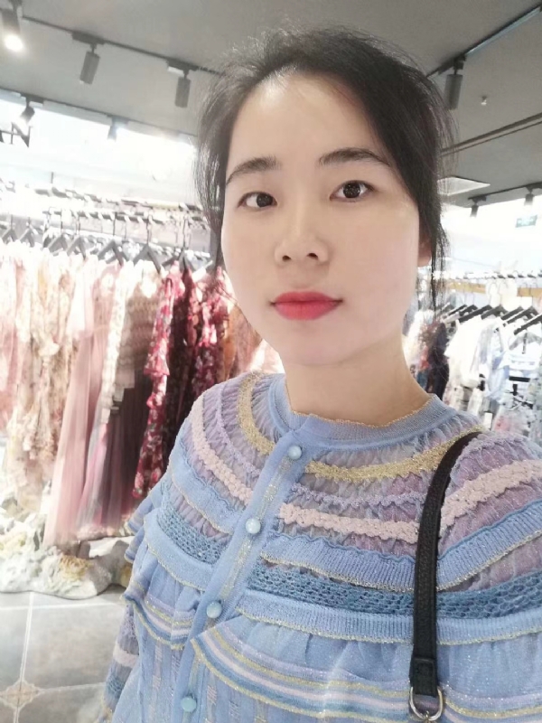 团笑的第一张照片--贵港相亲服务中心