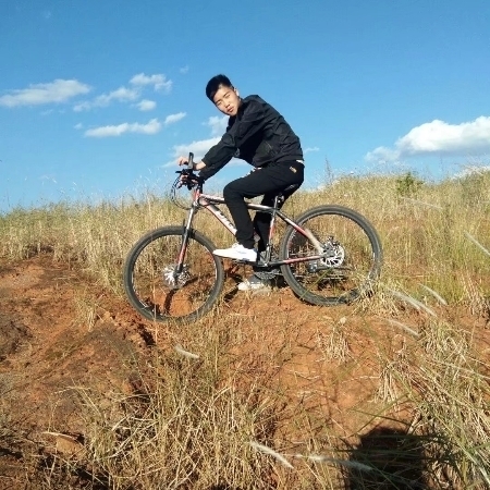 南辞的第一张照片--贵港相亲服务中心