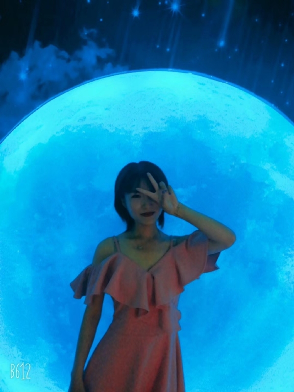 Smile的第一张照片--贵港相亲服务中心