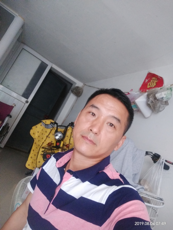 啊豹的第一张照片--贵港相亲服务中心