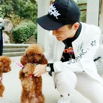 烟雨蒙蒙的第一张照片--贵港相亲服务中心