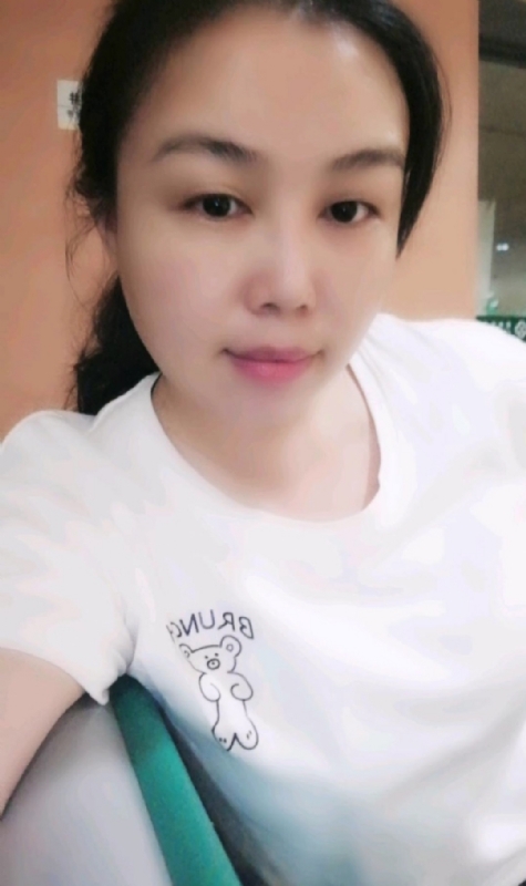 淡淡的云的第四张照片--贵港相亲服务中心