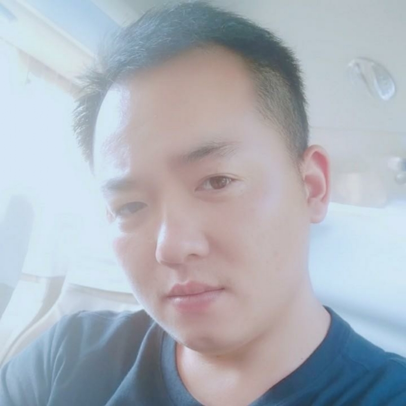 荒漠°的第一张照片--贵港相亲服务中心