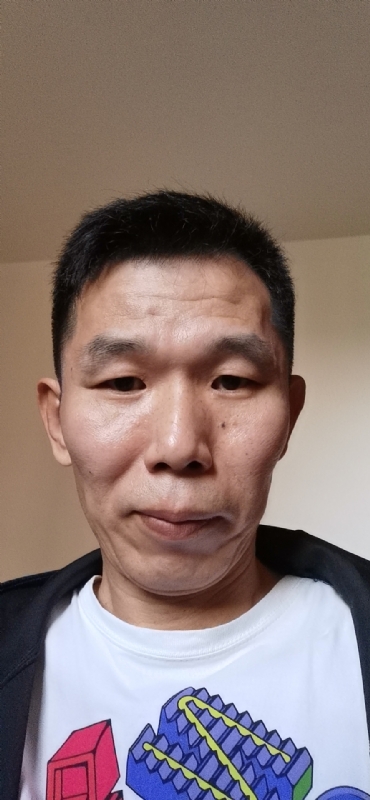 晃晃悠悠的第一张照片--贵港相亲服务中心