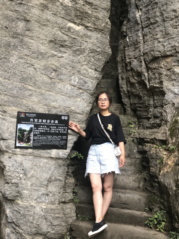 凭实力单身的第一张照片--贵港相亲服务中心