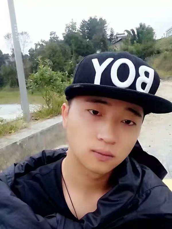 南来北往的第一张照片--贵港相亲服务中心