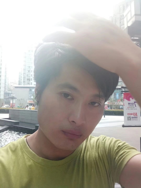 钢铁侠的第一张照片--贵港相亲服务中心