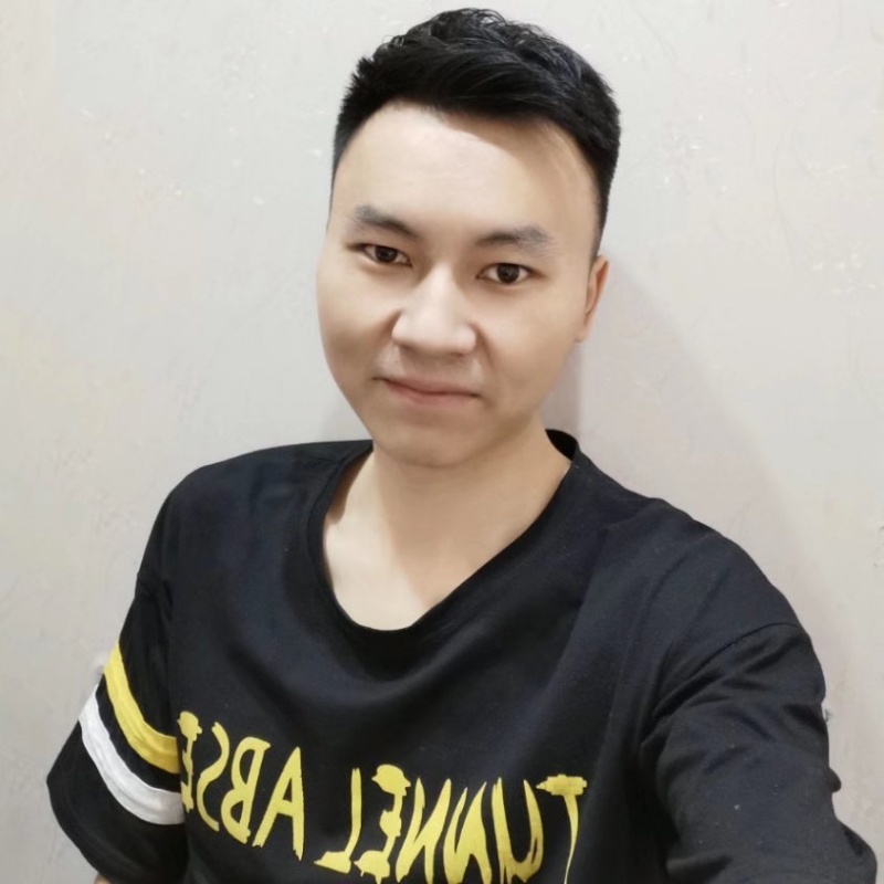 大男孩的第一张照片--贵港相亲服务中心