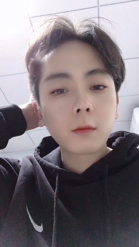 鹤枫的第一张照片--贵港相亲服务中心