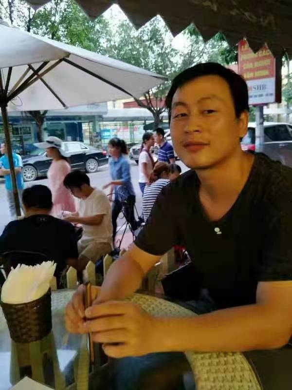 广州相亲的第一张照片--贵港相亲服务中心