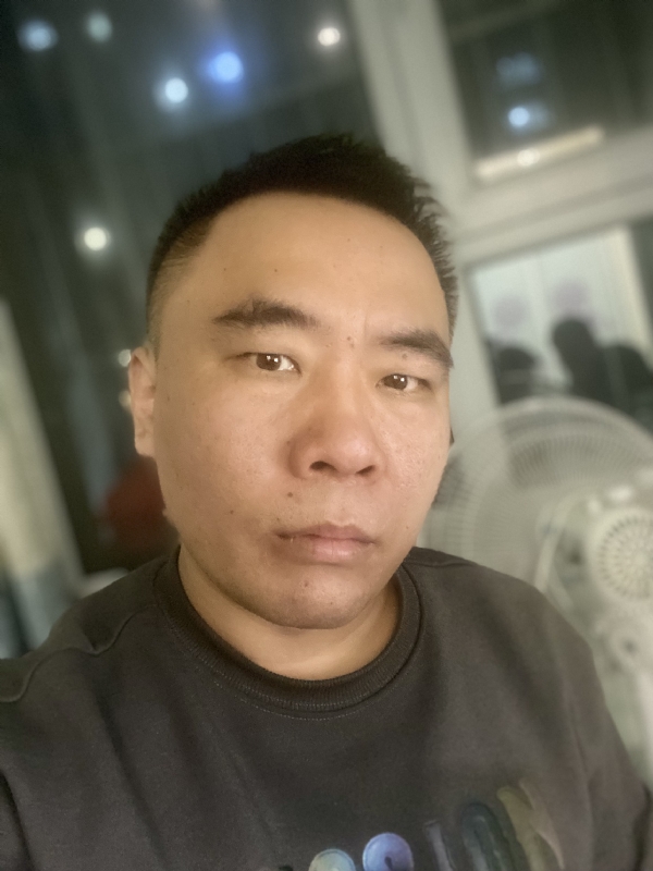 云的第四张照片--贵港相亲服务中心