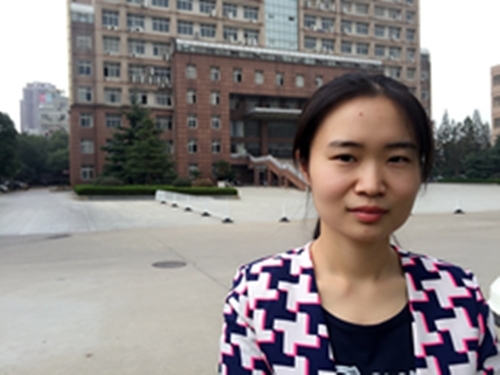 女儿征婚的第一张照片--贵港相亲服务中心