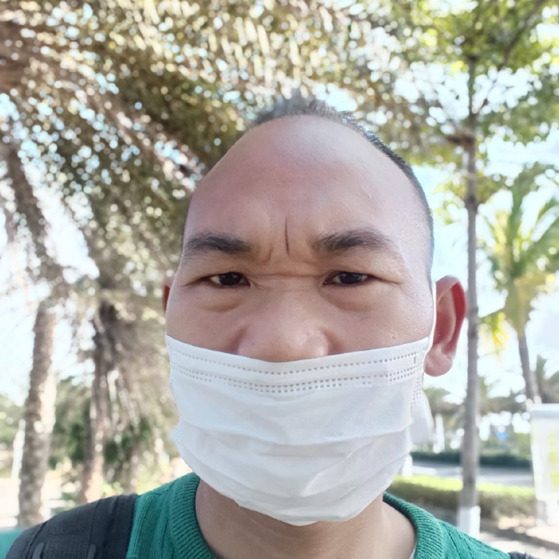 塑马的峰哥的第一张照片--贵港相亲服务中心