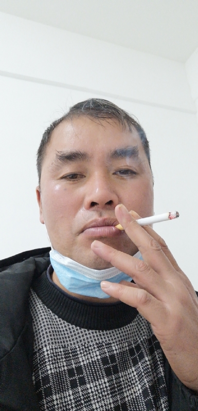 龙心的第一张照片--贵港相亲服务中心