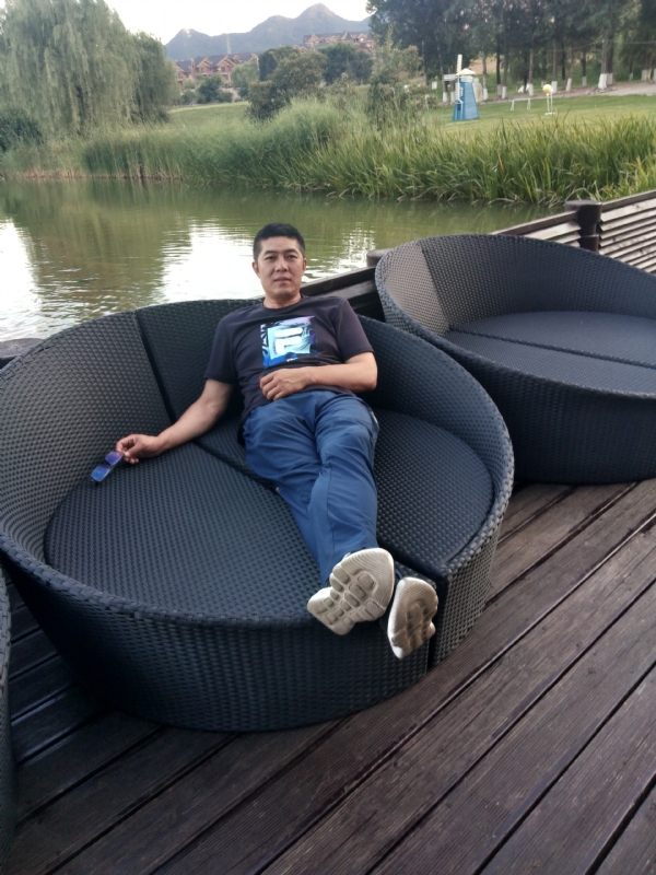 喜之郎的第一张照片--贵港相亲服务中心