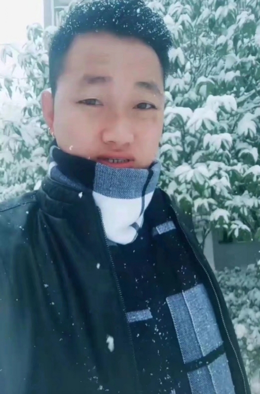 为爱拼一回的第一张照片--贵港相亲服务中心