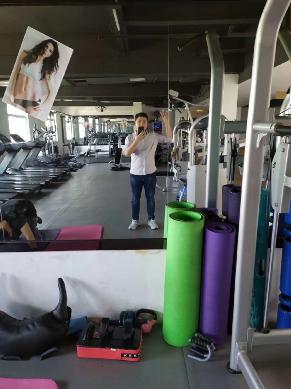 年轻有为健哥的第一张照片--贵港相亲服务中心