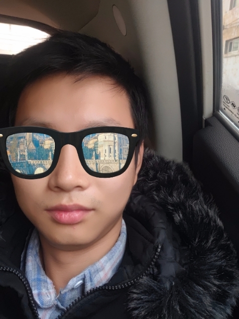 请问揉揉头的第一张照片--贵港相亲服务中心