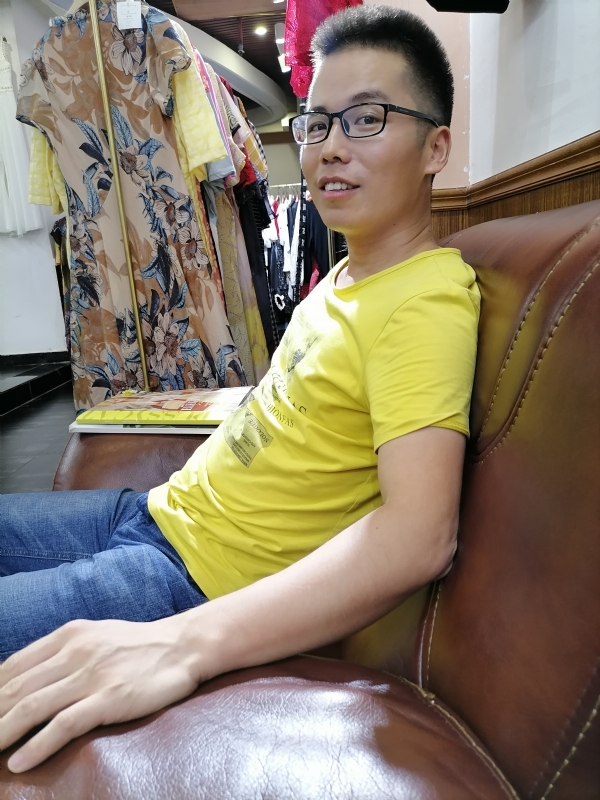 汪顺鹏的第二张照片--贵港相亲服务中心