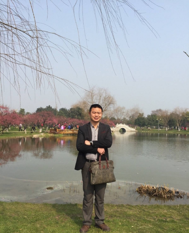 曾经的心疼的第二张照片--贵港相亲服务中心