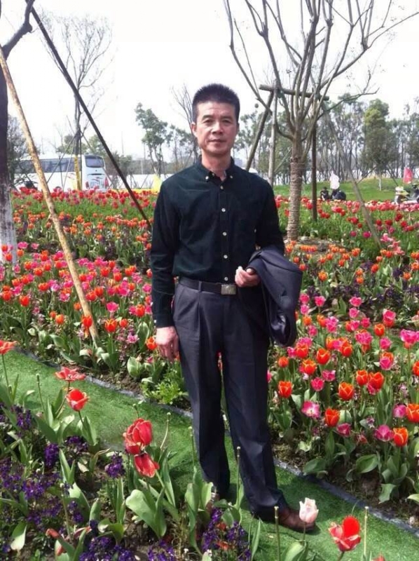 蓝天的第一张照片--贵港相亲服务中心