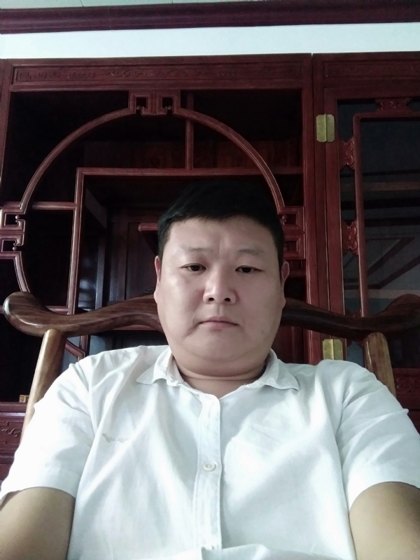 狼图腾的第一张照片--贵港相亲服务中心