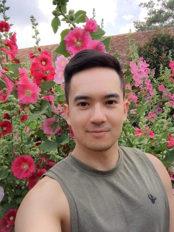 陈天麟的第一张照片--贵港相亲服务中心