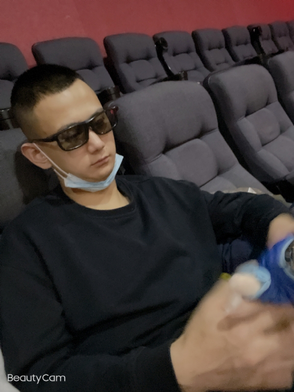 小五的第三张照片--贵港相亲服务中心