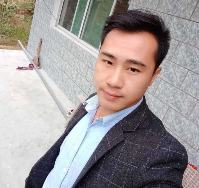 暖阳的第一张照片--贵港相亲服务中心