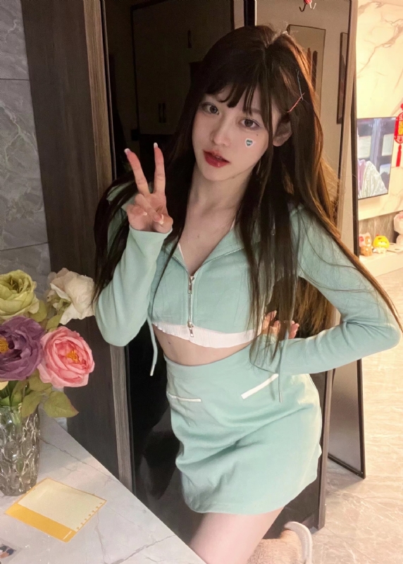 丹Dan的第一张照片--贵港相亲服务中心