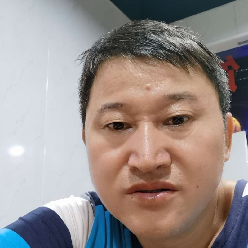 宏宏的第一张照片--贵港相亲服务中心