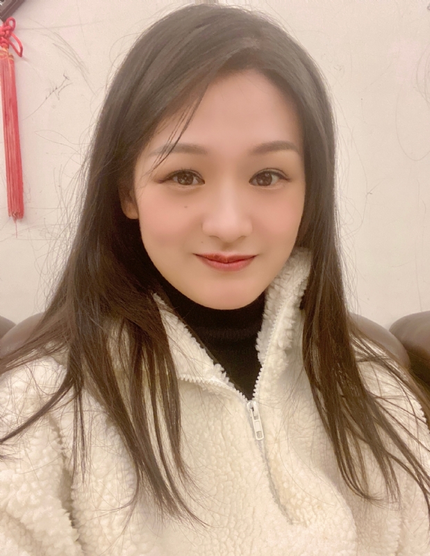 盧盈穎的第二张照片--贵港相亲服务中心