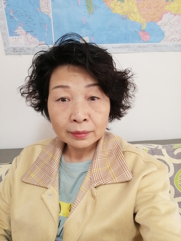 香水百合的第一张照片--贵港相亲服务中心