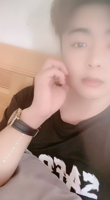 90后的第二张照片--贵港相亲服务中心