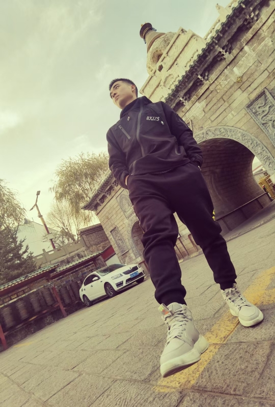 相会的第一张照片--贵港相亲服务中心