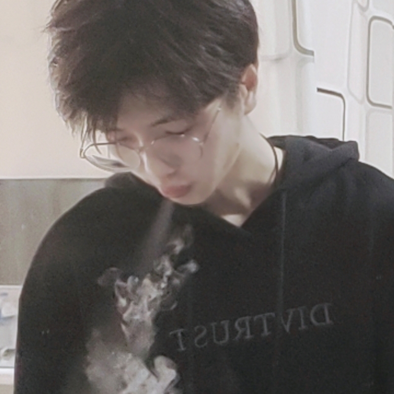 97白羊哦的第一张照片--贵港相亲服务中心