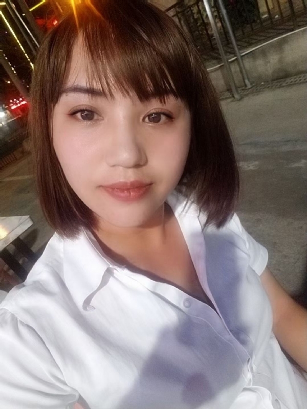 CC的第二张照片--贵港相亲服务中心